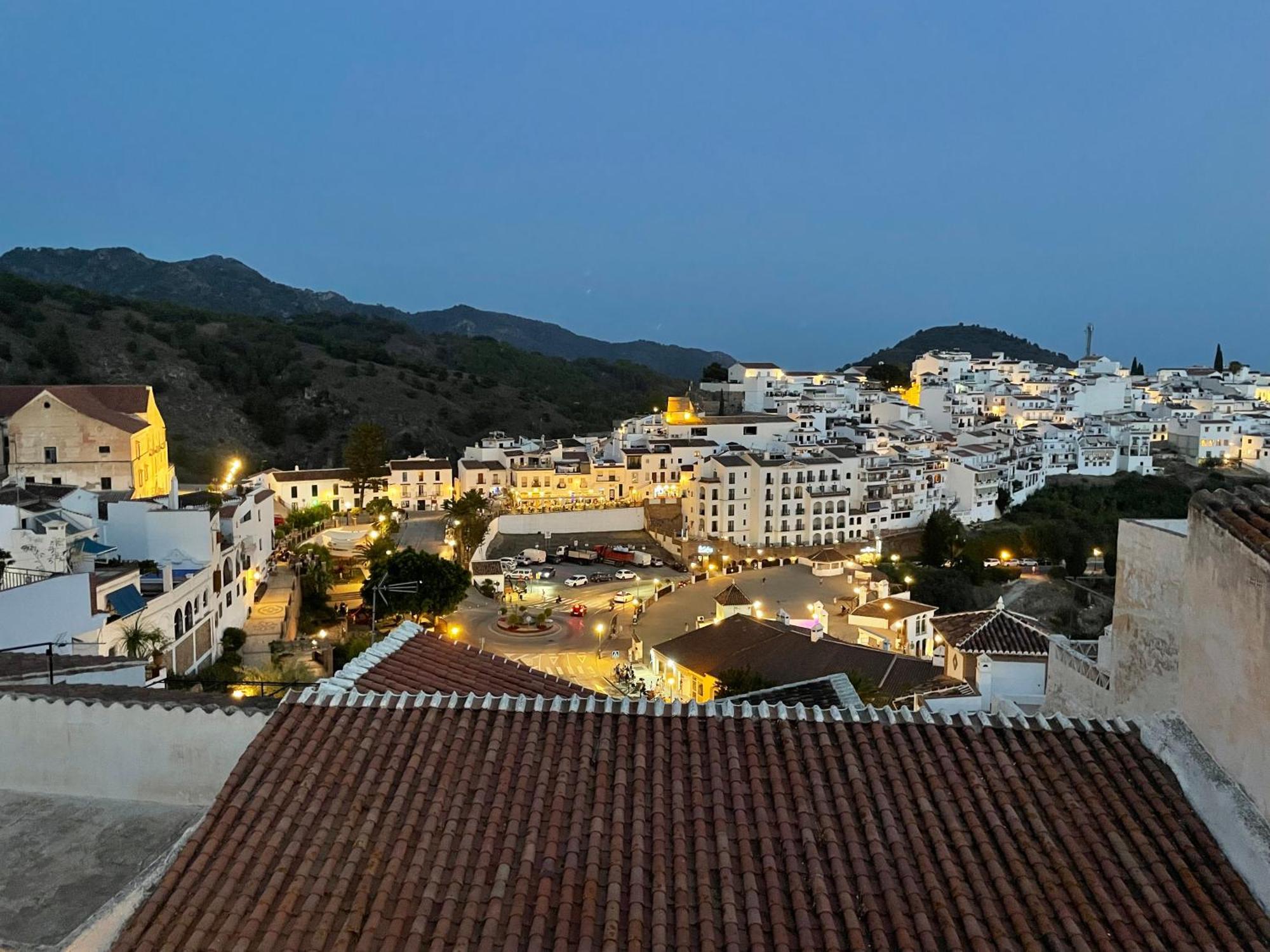Los Nidos Apartments, Frigiliana Eksteriør bilde