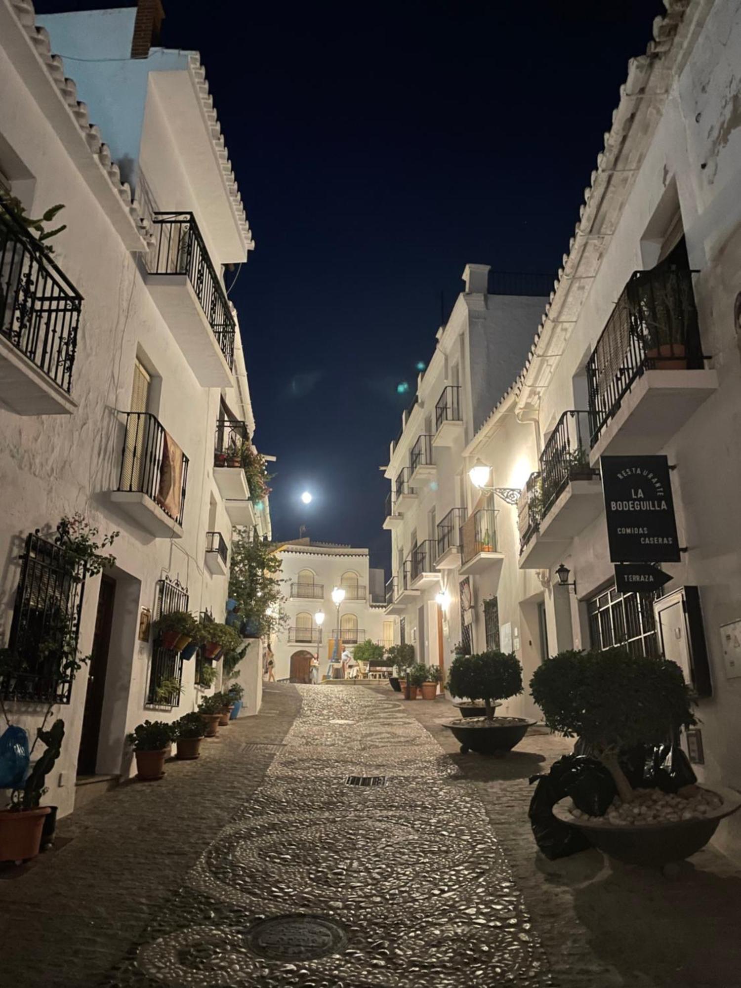 Los Nidos Apartments, Frigiliana Eksteriør bilde